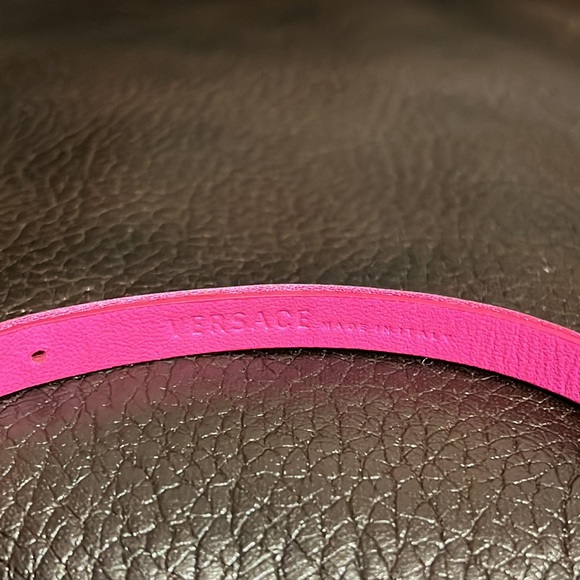 Versace women’s satin silk leather heart shaped crystals chocker necklace NEW - Picture 11 of 14